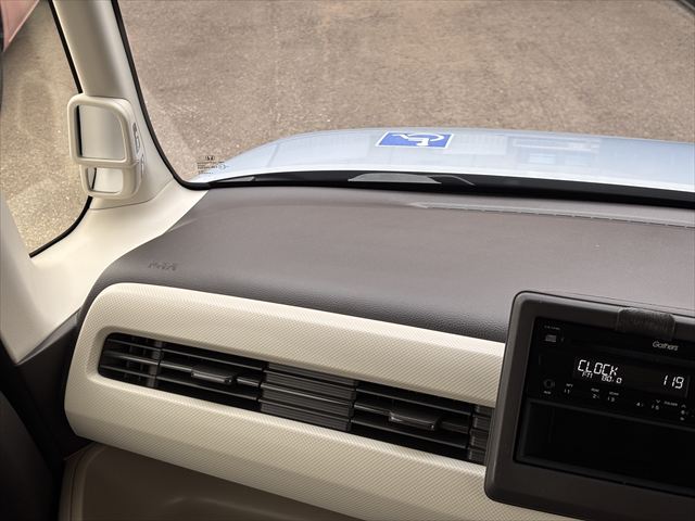 NBOX Gスロープ Lターボ 4WD