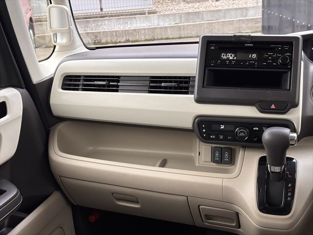 NBOX Gスロープ Lターボ 4WD