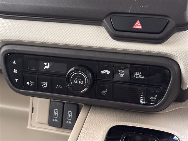 NBOX Gスロープ Lターボ 4WD