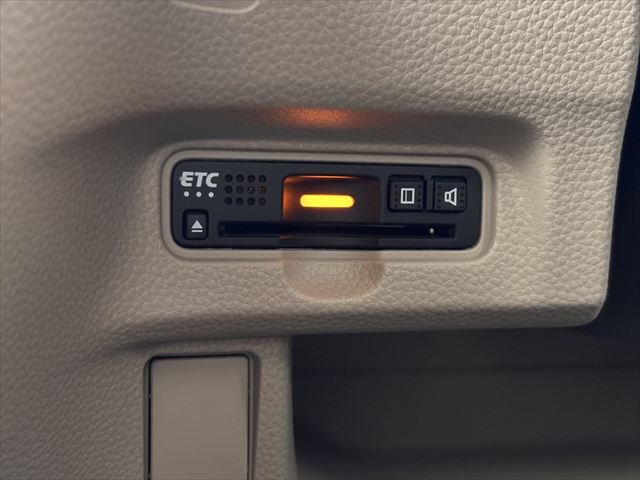 NBOX Gスロープ Lターボ 4WD