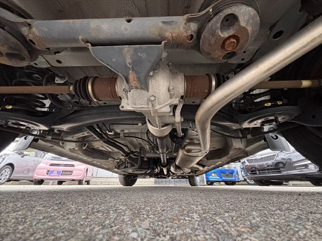 NBOX Gスロープ Lターボ 4WD