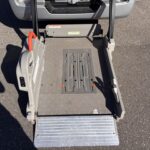 NV350キャラバン チェアキャブ リアリフト 4WD 車いす4人