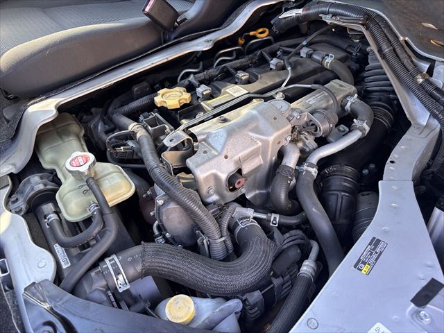 NV350キャラバン チェアキャブ リアリフト 4WD 車いす4人