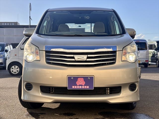 トヨタ ノア スロープ　タイプ１　４ＷＤ