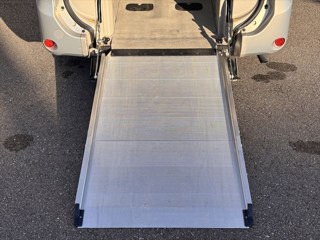 トヨタ ノア スロープ　タイプ１　４ＷＤ