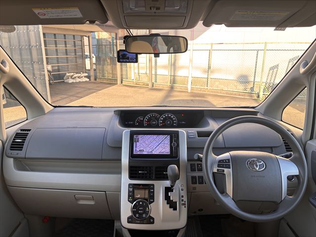 トヨタ ノア スロープ　タイプ１　４ＷＤ