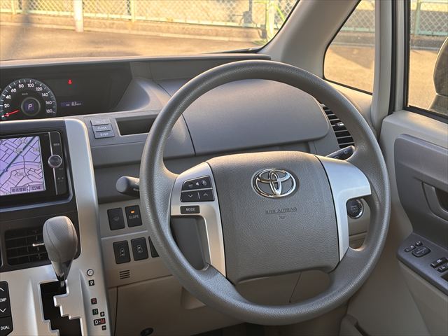 トヨタ ノア スロープ　タイプ１　４ＷＤ