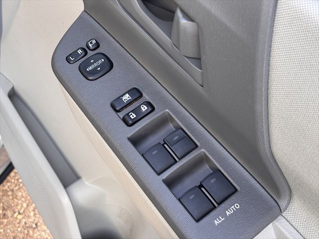 トヨタ ノア スロープ　タイプ１　４ＷＤ