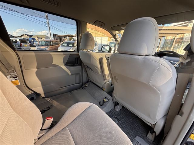 トヨタ ノア スロープ　タイプ１　４ＷＤ