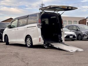 ヴォクシー スロープ タイプ1 4WD