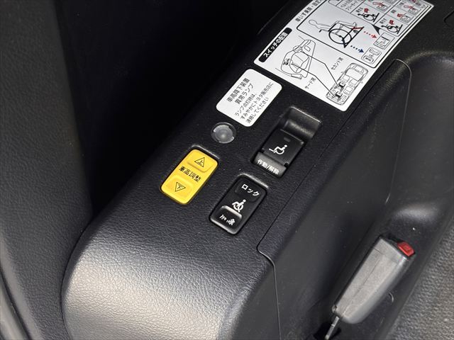 ヴォクシー スロープ タイプ1 4WD