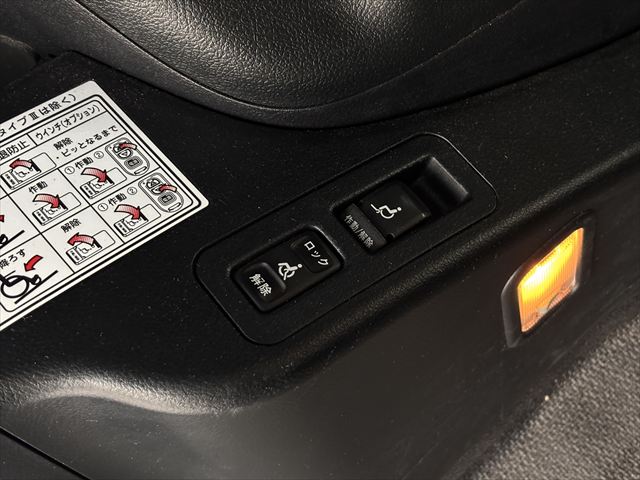 ヴォクシー スロープ タイプ1 4WD