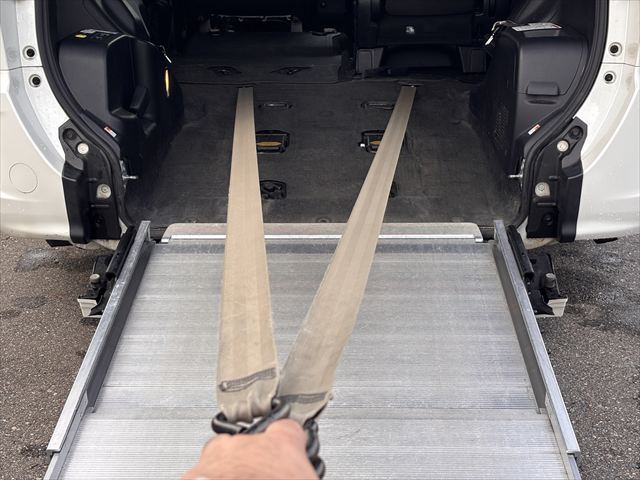 ヴォクシー スロープ タイプ1 4WD