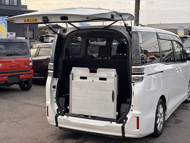 ヴォクシー スロープ タイプ1 4WD