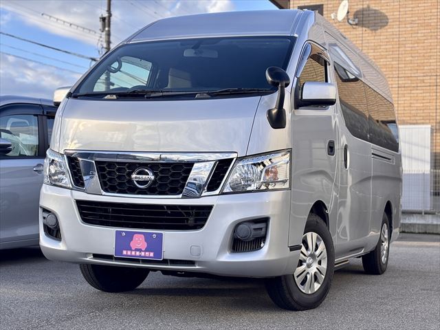 NV350キャラバン チェアキャブ リアリフト 4WD 車いす4人