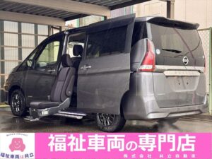セレナ XV セカンドスライドアップシートXV 4WD
