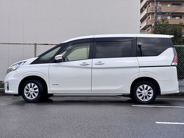 セレナ 送迎車 X 4WD