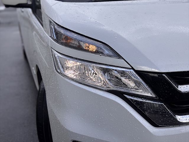 セレナ 送迎車 X 4WD