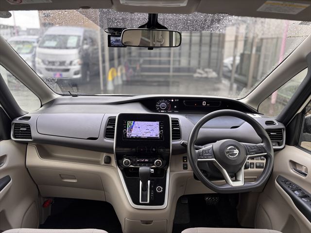 セレナ 送迎車 X 4WD