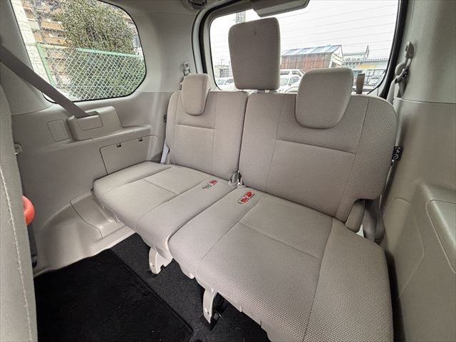 セレナ 送迎車 X 4WD