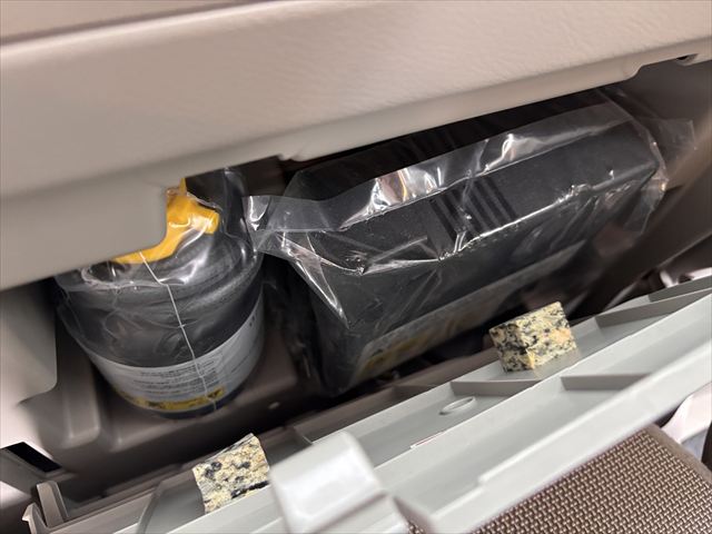 セレナ 送迎車 X 4WD