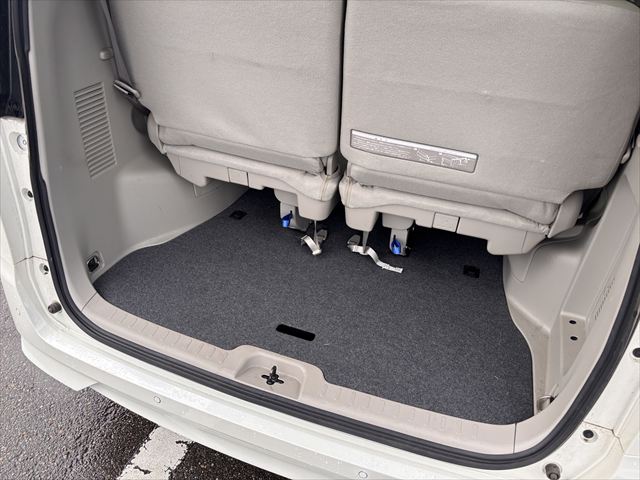 セレナ 送迎車 X 4WD