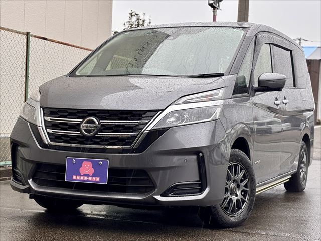 セレナ XV セカンドスライドアップシートXV 4WD