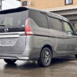 セレナ XV セカンドスライドアップシートXV 4WD