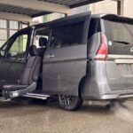 セレナ XV セカンドスライドアップシートXV 4WD