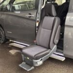 セレナ XV セカンドスライドアップシートXV 4WD