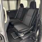 セレナ XV セカンドスライドアップシートXV 4WD