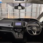 セレナ XV セカンドスライドアップシートXV 4WD