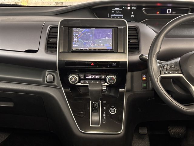 セレナ XV セカンドスライドアップシートXV 4WD