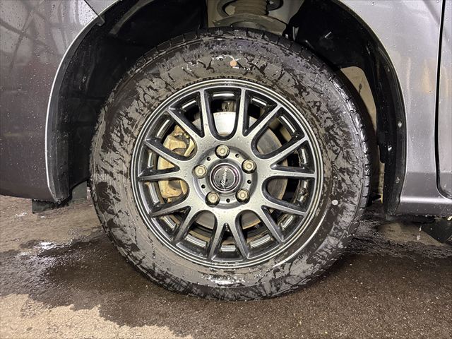 セレナ XV セカンドスライドアップシートXV 4WD