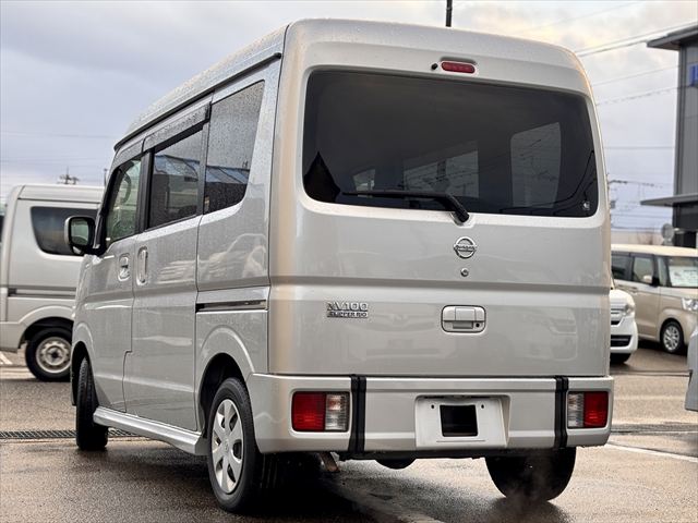 NV100 クリッパーリオチェアキャブ スロープ 4WD