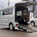 NV100 クリッパーリオチェアキャブ スロープ 4WD