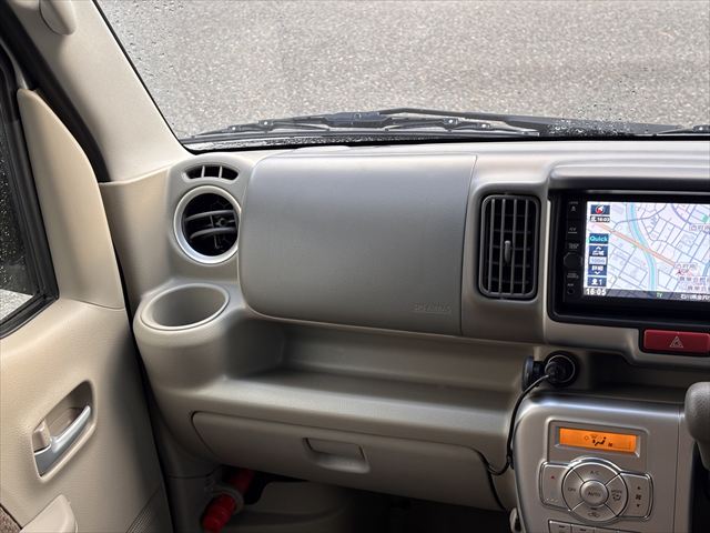 NV100 クリッパーリオチェアキャブ スロープ 4WD