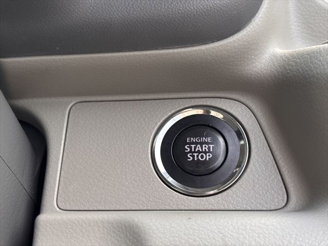 NV100 クリッパーリオチェアキャブ スロープ 4WD