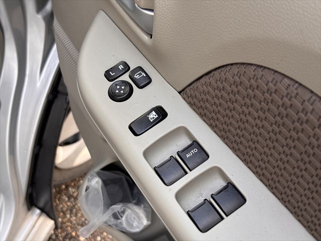 NV100 クリッパーリオチェアキャブ スロープ 4WD