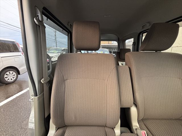 NV100 クリッパーリオチェアキャブ スロープ 4WD