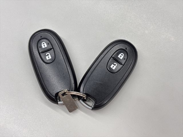 NV100 クリッパーリオチェアキャブ スロープ 4WD