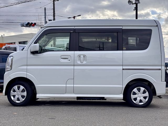 エブリイワゴン スロープ リアシート付 電動オートステップ ４ＷＤ