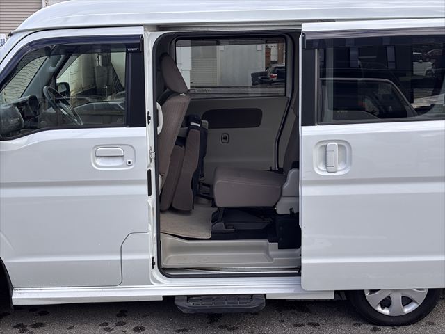 エブリイワゴン スロープ リアシート付 電動オートステップ ４ＷＤ