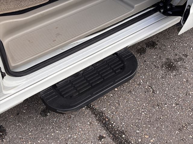 エブリイワゴン スロープ リアシート付 電動オートステップ ４ＷＤ