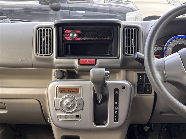 エブリイワゴン スロープ リアシート付 電動オートステップ ４ＷＤ