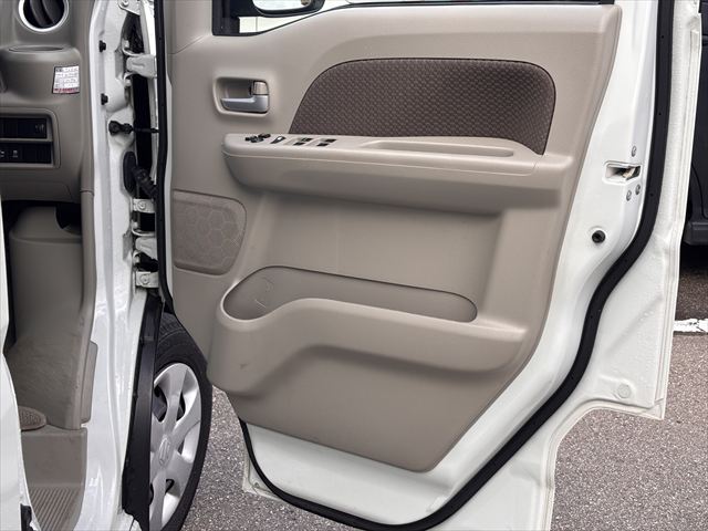 エブリイワゴン スロープ リアシート付 電動オートステップ ４ＷＤ