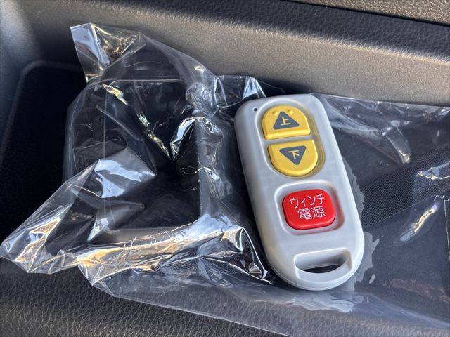 ヴォクシー S-G タイプ1 スロープ 車いす2名