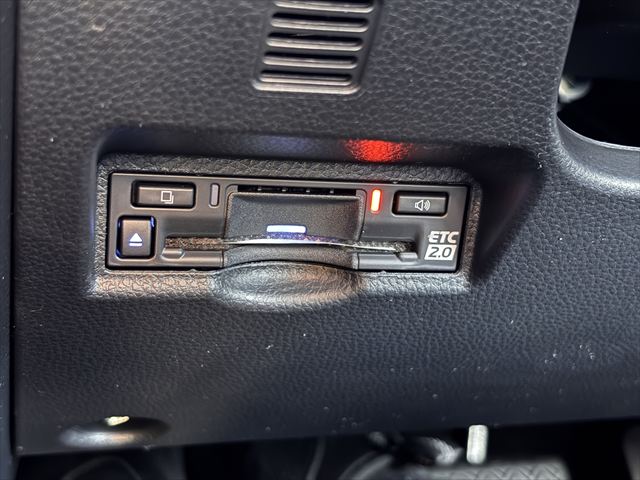 ヴォクシー S-G タイプ1 スロープ 車いす2名