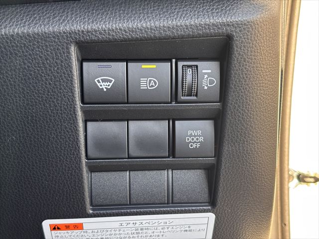 ヴォクシー S-G タイプ1 スロープ 車いす2名