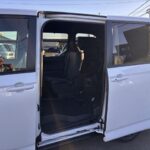 ヴォクシー S-G タイプ1 スロープ 車いす2名